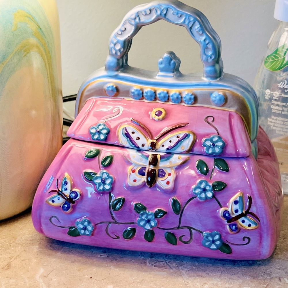 DAVID’S COOKIES 💓 PURSE 👛 PINK BUTTERFLY 🦋 SILVER COOKIE JAR FLORAL (SM. SIZE)